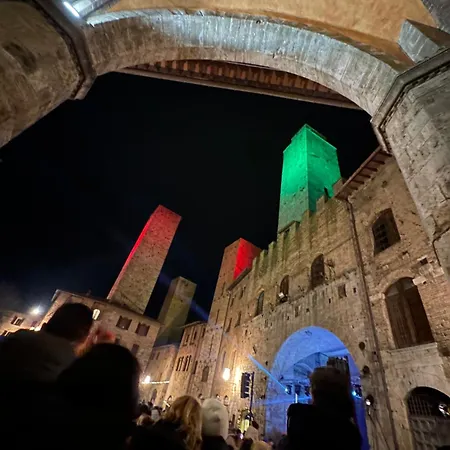 Lo Scrigno Dei Sogni * San Gimignano